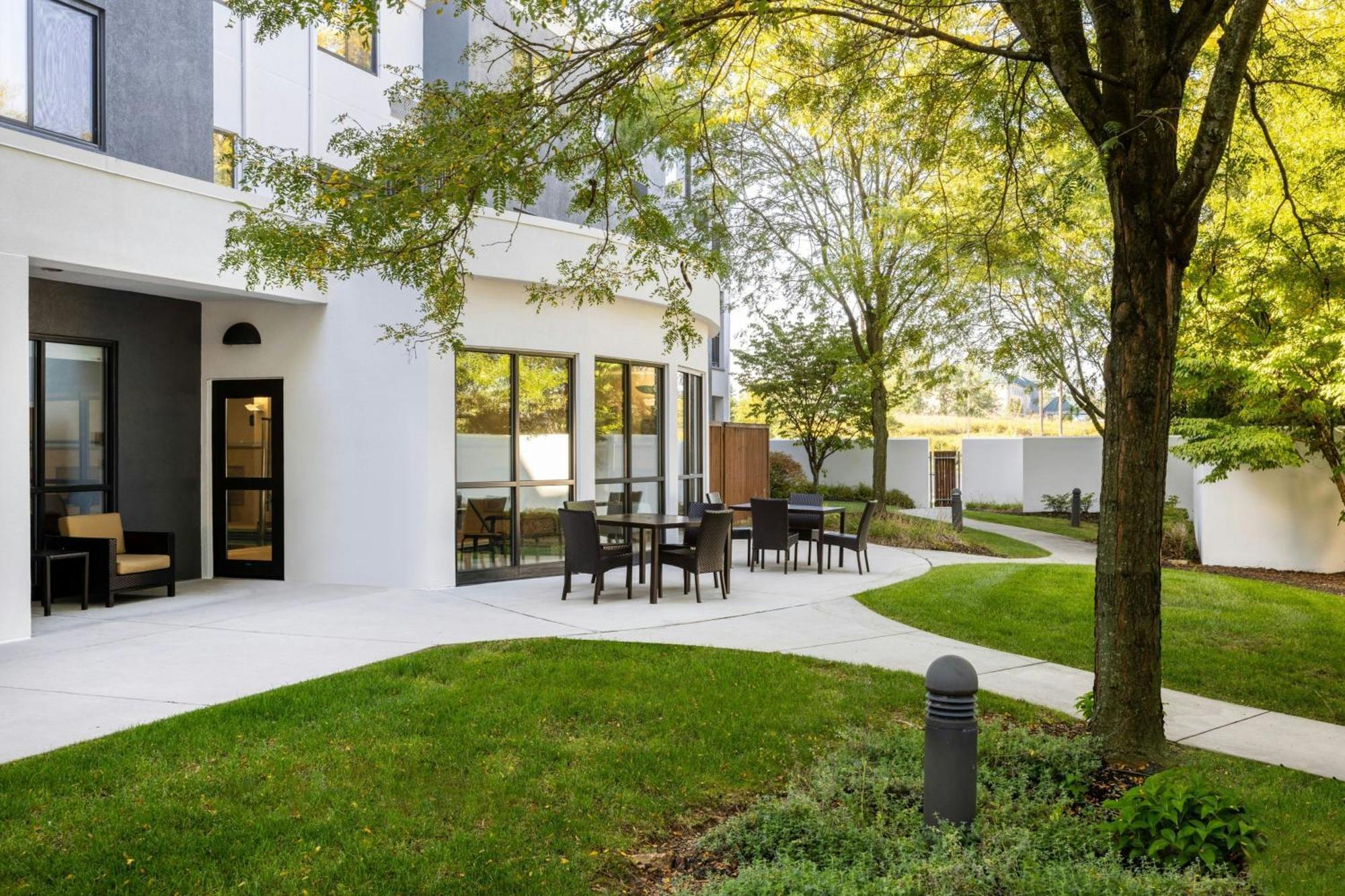 Courtyard By Marriott Harrisburg West/Mechanicsburg Zewnętrze zdjęcie